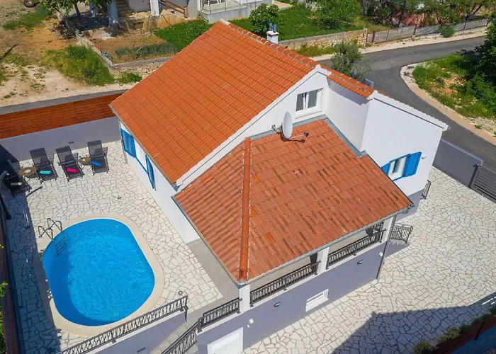 Vila Nika