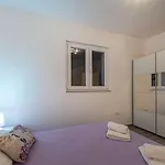 Nika