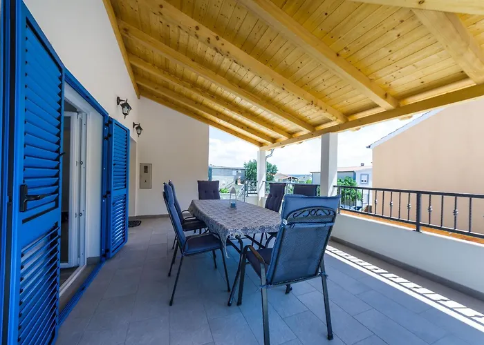 Nika * Jasenice (Zadar)